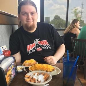 Meet your Posher, Andrew